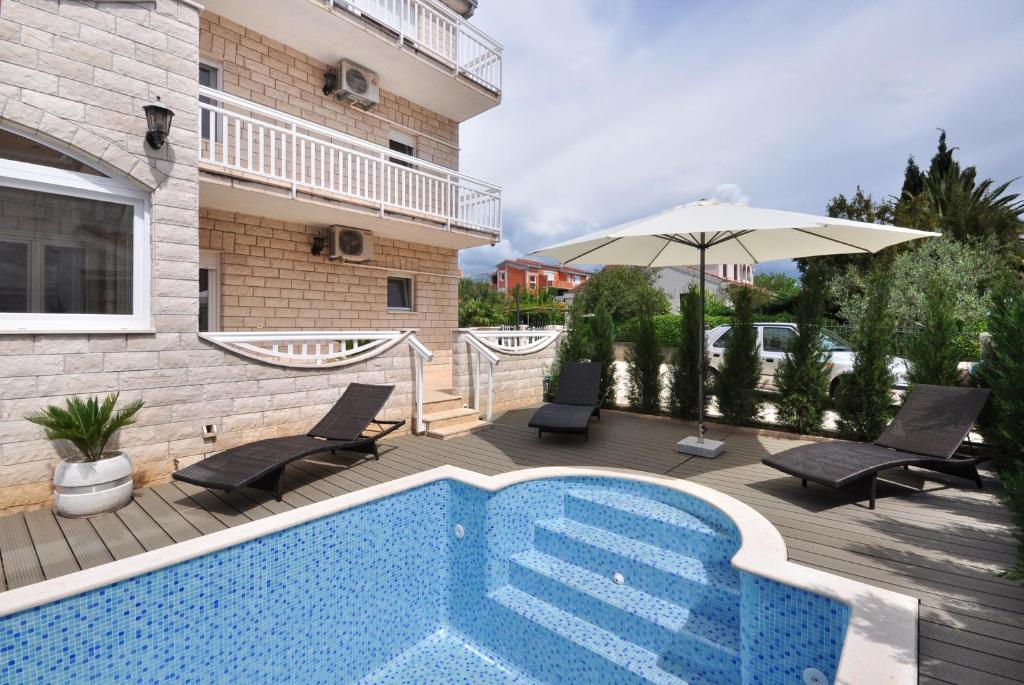 Kaštela Apartment House Jerko מראה חיצוני תמונה