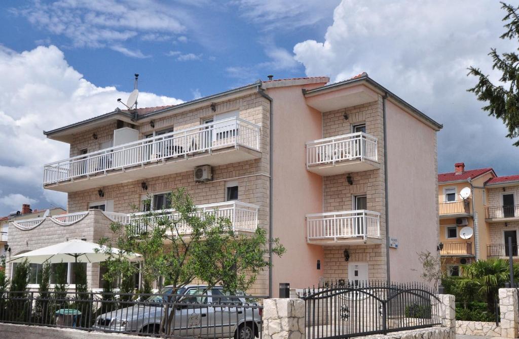 Kaštela Apartment House Jerko מראה חיצוני תמונה